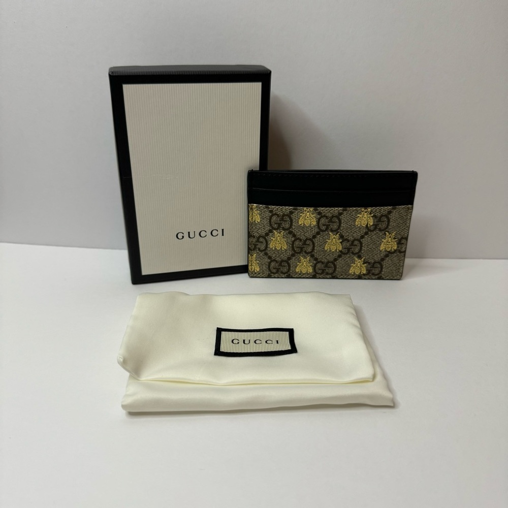Gucci Card Case *** BRAND NEW ***